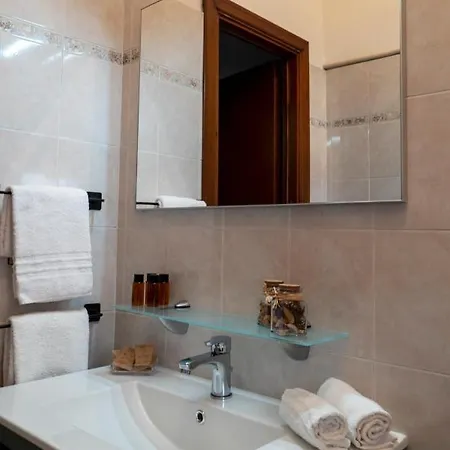 Apartment La Maison De Louise Lucca